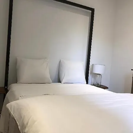 Bed & Breakfast Les Horizons: Year-round Retreat With Heated Pool Near Center *