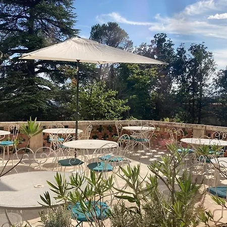 Bed & Breakfast Les Horizons: Year-round Retreat With Heated Pool Near Center Nyons